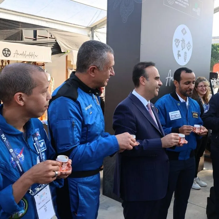 ASTRONOTLARA TÜRK KAHVESİ İKRAM ETTİ